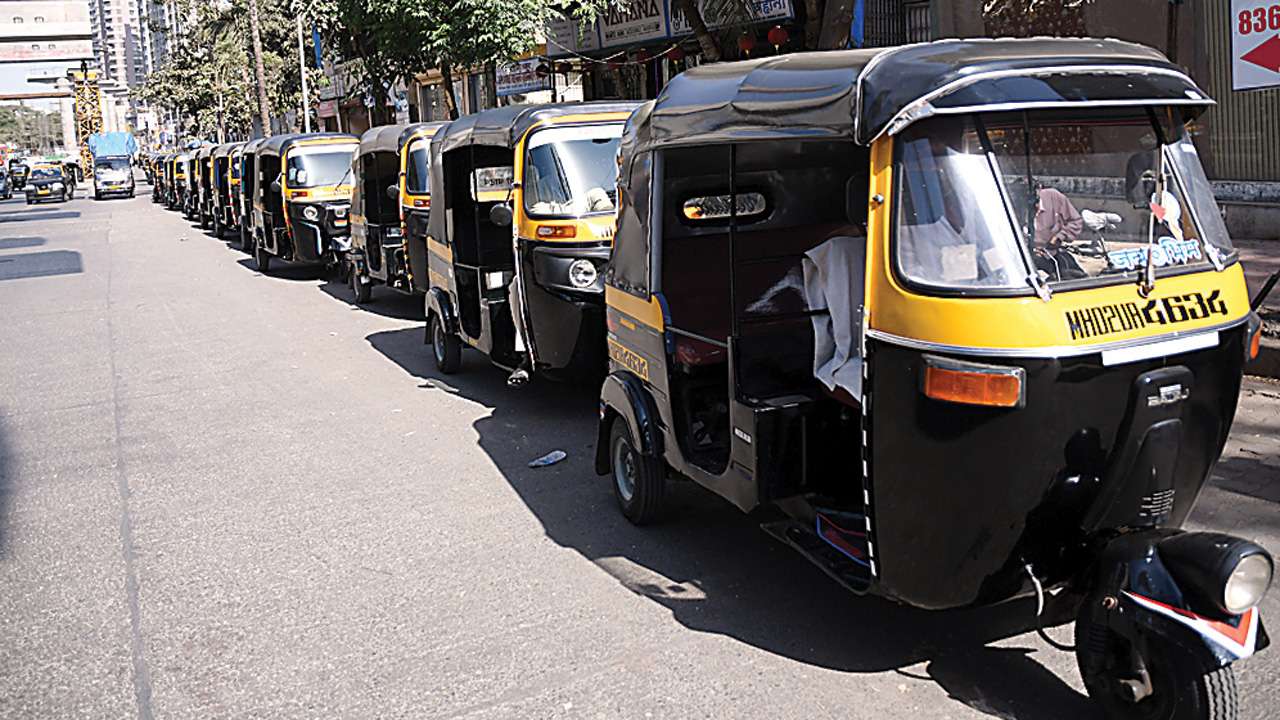 861577 autorickshaws 082319