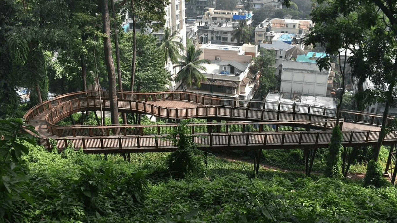 Malabar Hill Walkway: मालाबार वॉकवे पर प्रवेश अब टिकट के माध्यम से, भारतीयों के लिए ₹25 एवं विदेशी पर्यटकों के लिए ₹100 का शुल्क निर्धारित
