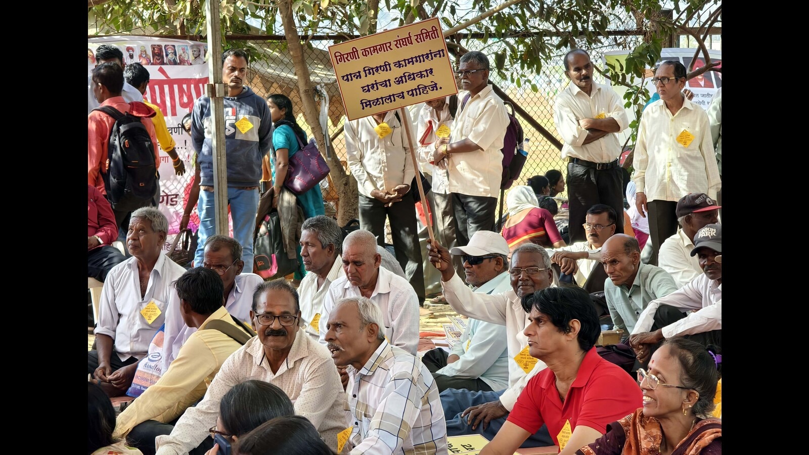 Hundreds of textile mill workers held a protest at 1707937619261