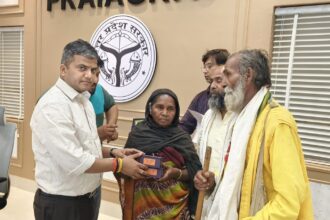 Touch of Emotions: DM gives new hope of hearing to hearing impaired couple