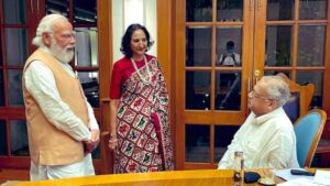 Pm modi with rekha and rakesh jhunjhunwala 