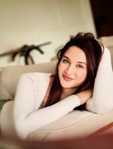 Anaya Bangar New Look: कितनी बदल गई हैं अनाया बांगर, तस्वीरें देख रह जाएंगे हैरान 6 लिंग परिवर्तन के बाद बदली अनाया की जिंदगी,Anaya Bangar New Look: joindia.co.in